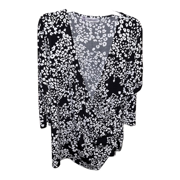 #222 Jennifer Lopez blouse NWT - Picture 2 of 5